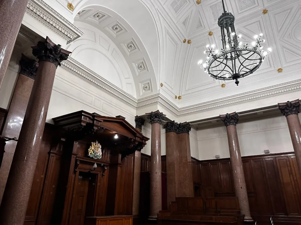 Photo Courtroom sketch