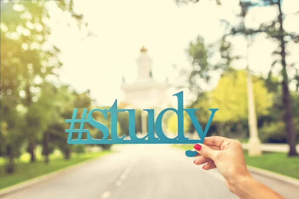 Pregătire eficientă pentru admiterea în Barou Photo Study schedule
